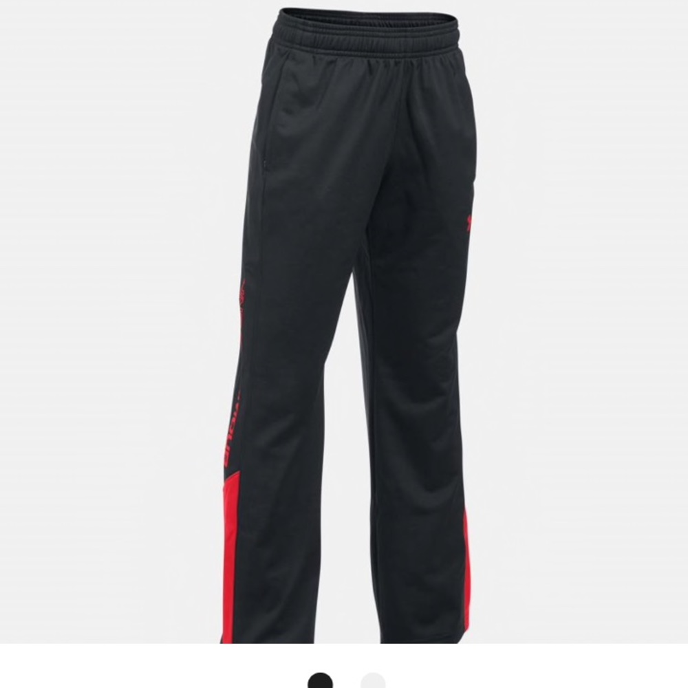 Under Armour sweat pants. YXL kids, could fit men